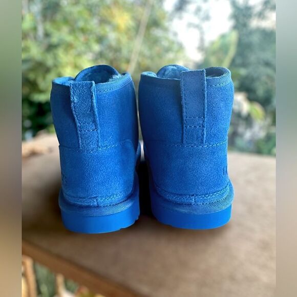 🔥🔥UGG NEUMEL SUEDE SHEARLING LINED CHUKKA ANKLE BOOTS MEN YOUTH 5 WOMEN  7 - Picture 9 of 16